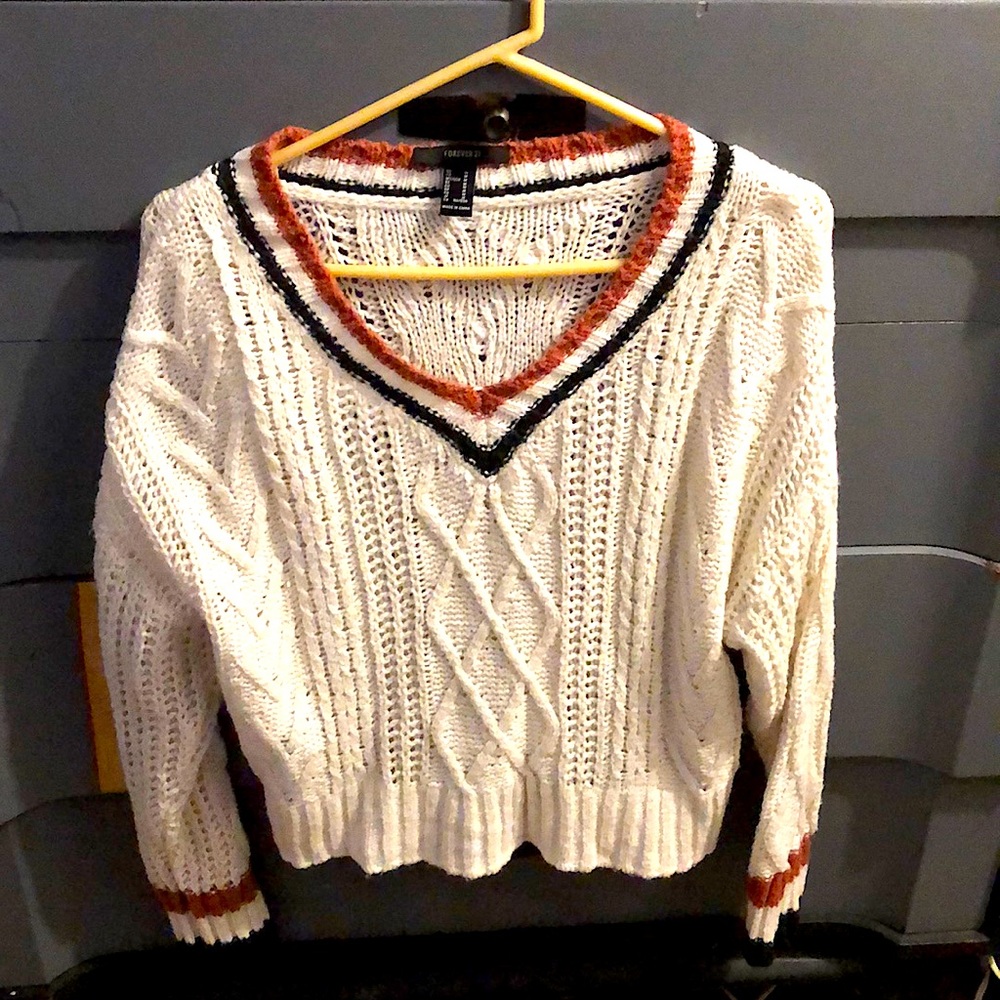 Forever 21 V-Neck Sweater, Medium